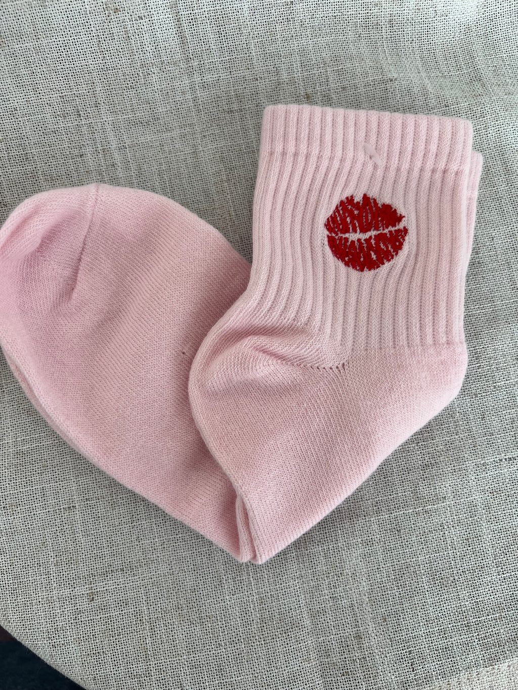 Kiss me more socks