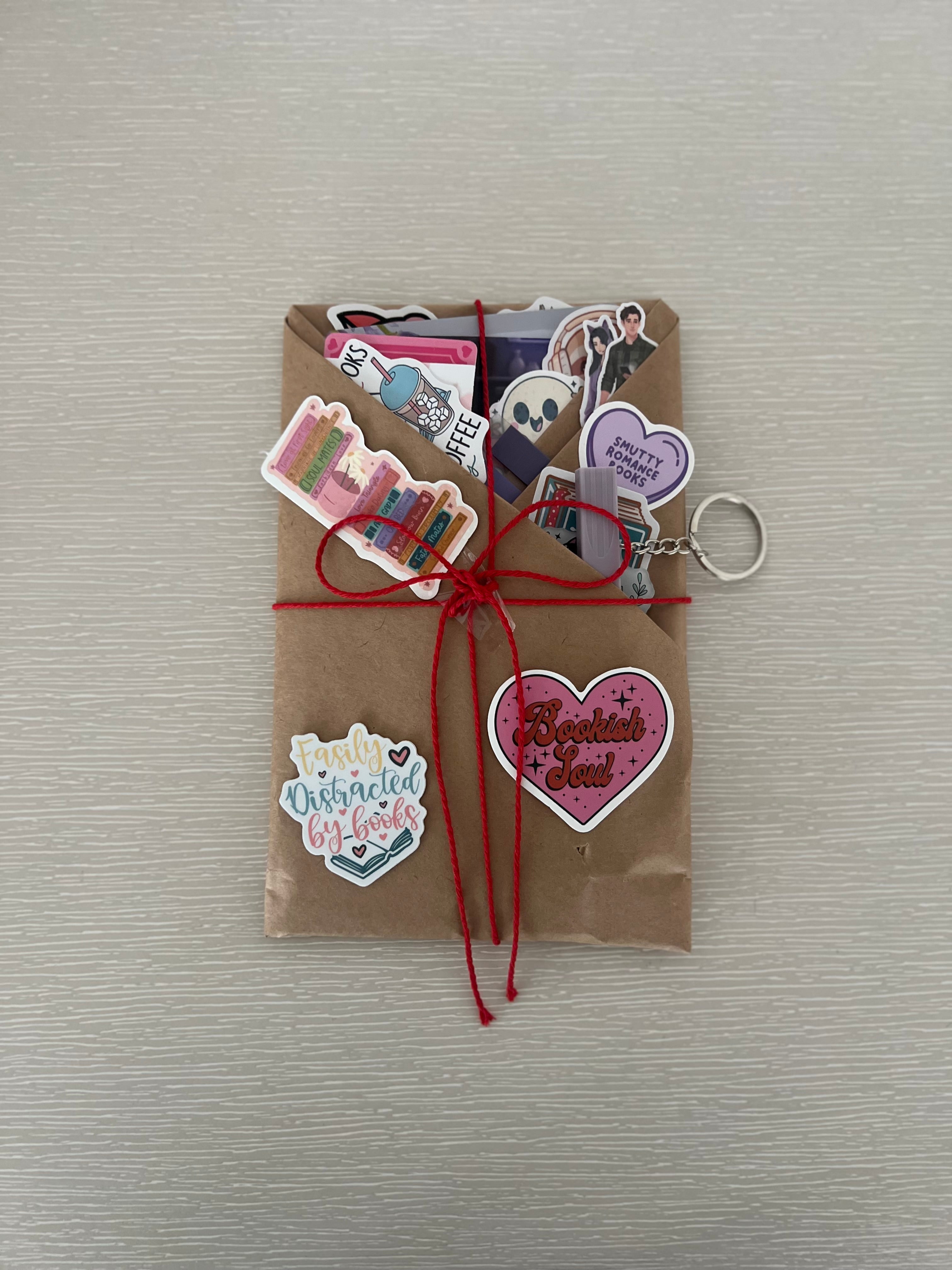 Secret identity novella Blind date with a book