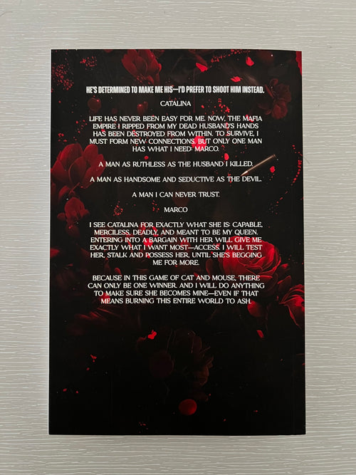 Crowned in Blood paperback by Melissa Cummings