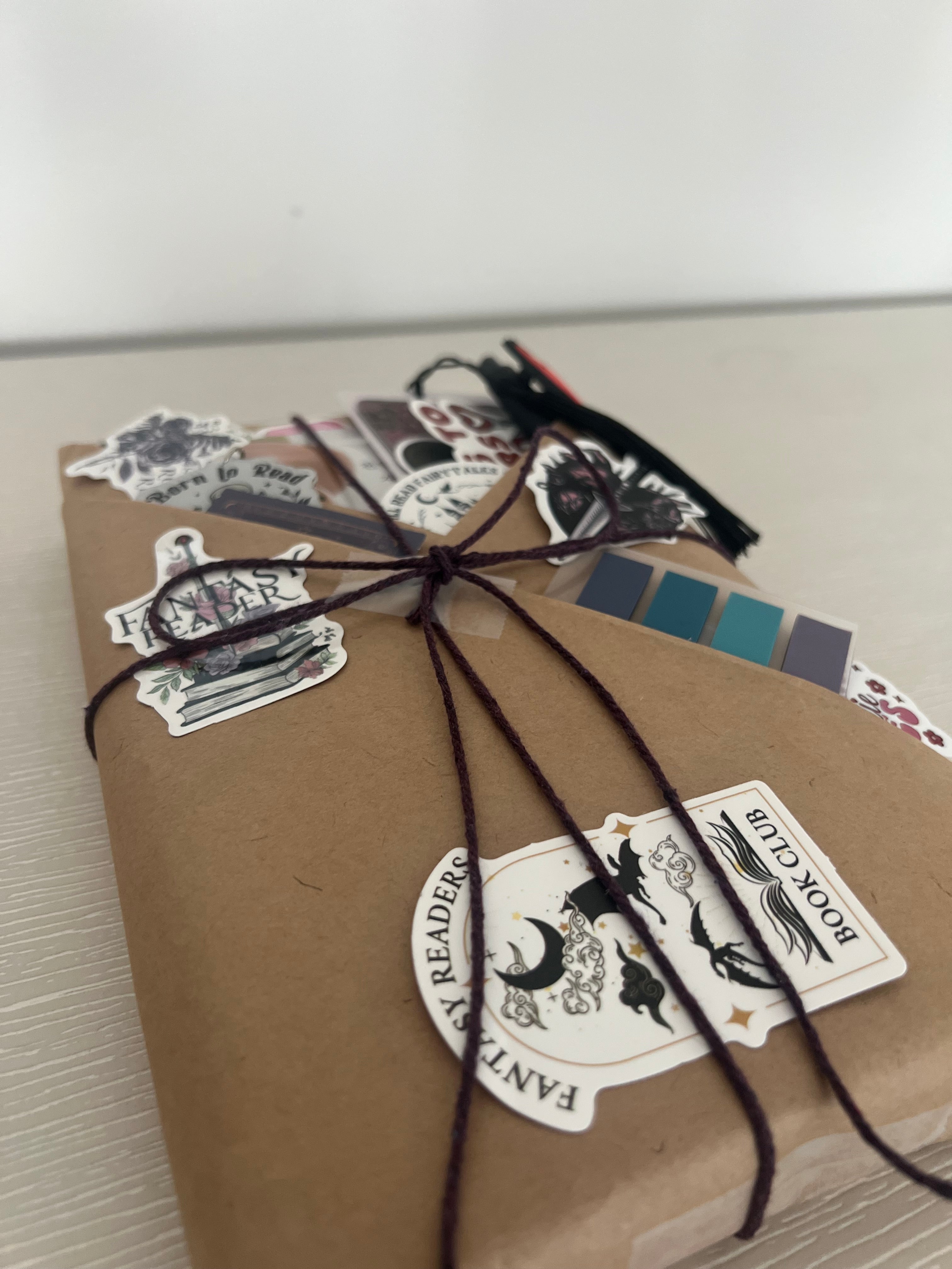 Epic romantasy Blind date with a book